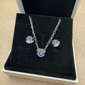Firm price Used Pandora Elegant Blue and Silver Jewelry Set